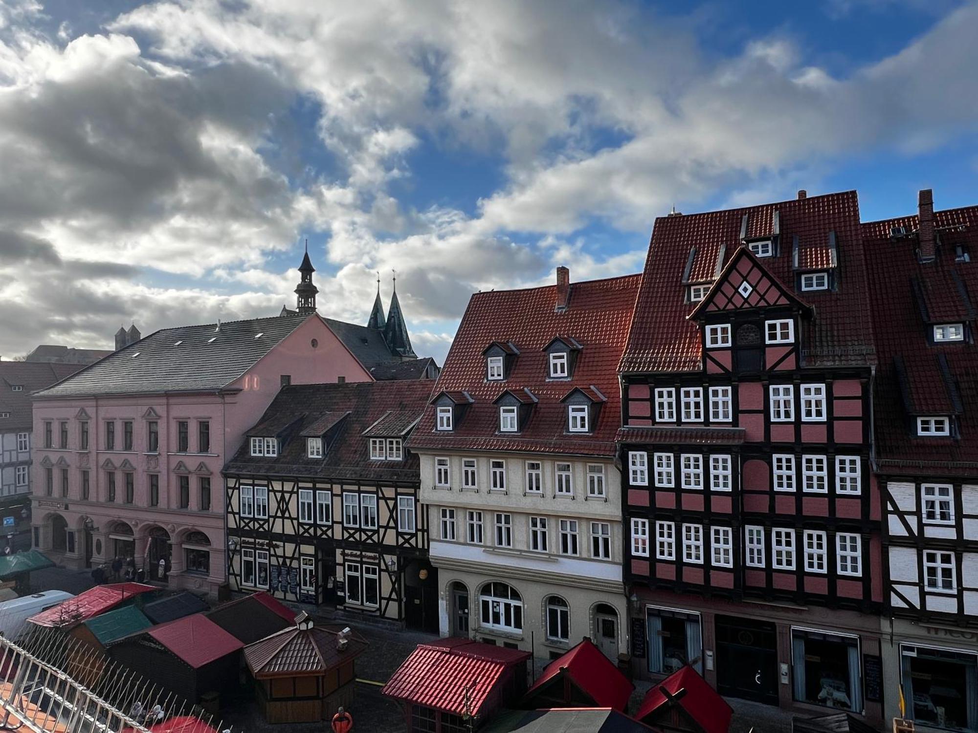 Ferienresidenzen Marktplatz - Exklusive Ferienwohnungen Mit Fahrstuhl Quedlinburg Eksteriør bilde
